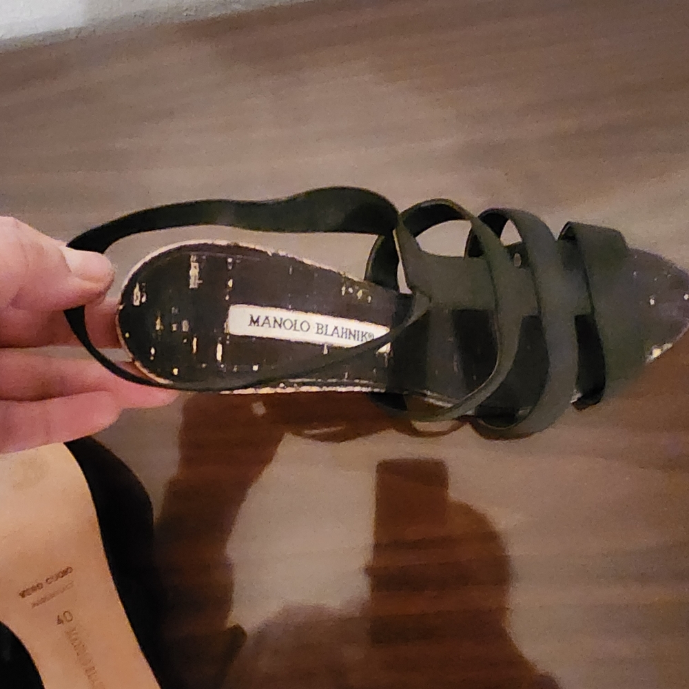 Manolo comfy heels!!